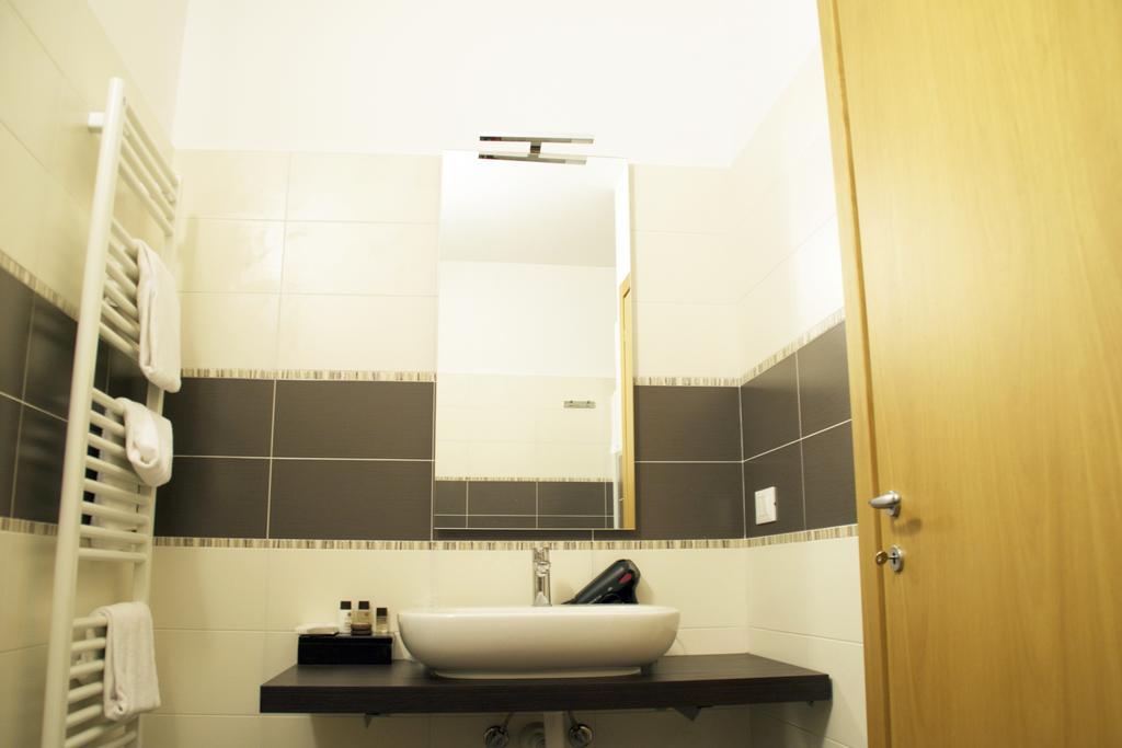 B&B Silvia Βερόνα Εξωτερικό φωτογραφία